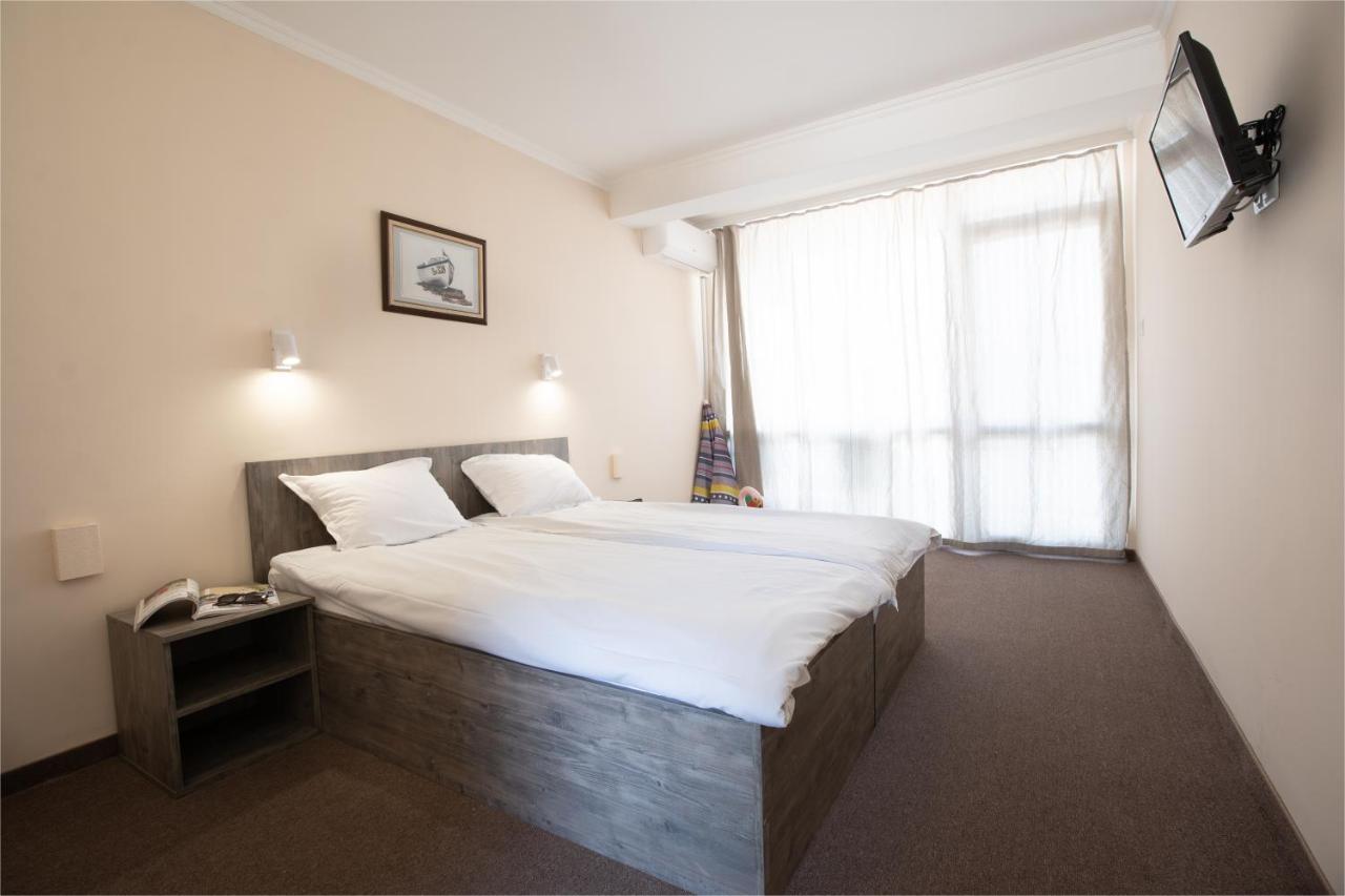 Otel Azurro 3*